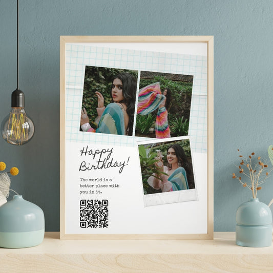 AUGMA AR Polaroid Picture Frame with interactive QR code