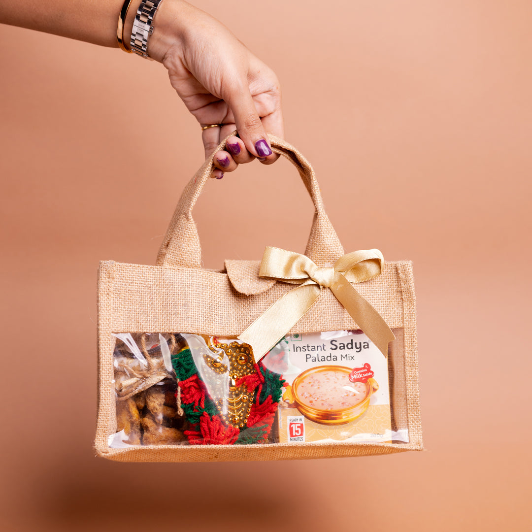 Banana Chips in Glass Jar – 55g Festive Snack