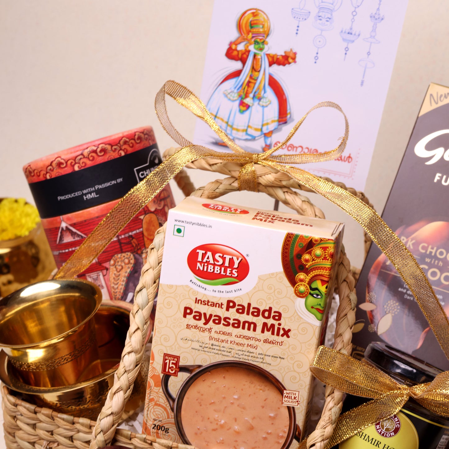 Premium Kerala Thiruvonam Hamper | Tasty Nibbles Instant Palada Payasam Mix | Traditional Onam Sweet