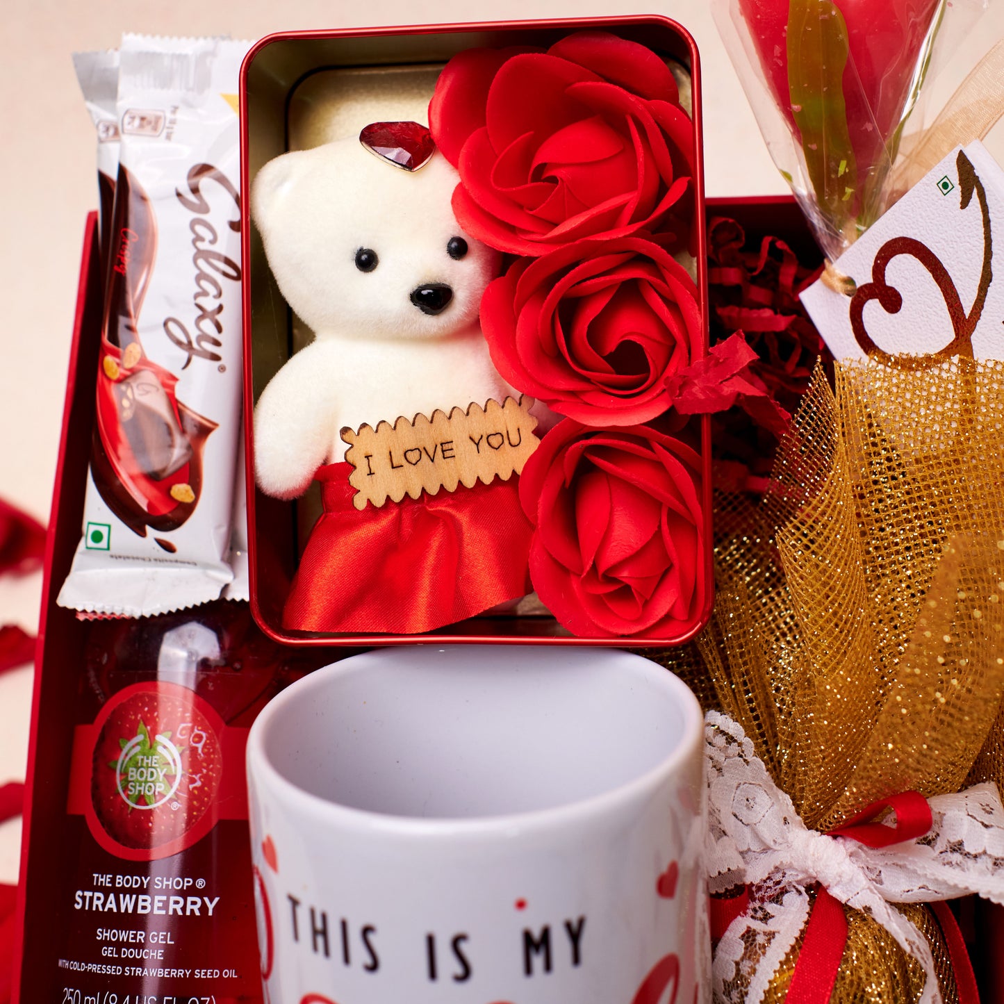 Teddybear with Roses Box | Adorable Love