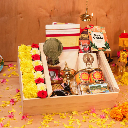 Premium Kerala Onam Gift Hamper – Traditional Onam Box in Kerala | Eternal Flowers