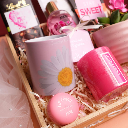 Stay Sweet Gift Hamper – Chocolate & Delightful Gift Box | Eternal Flowers Kerala