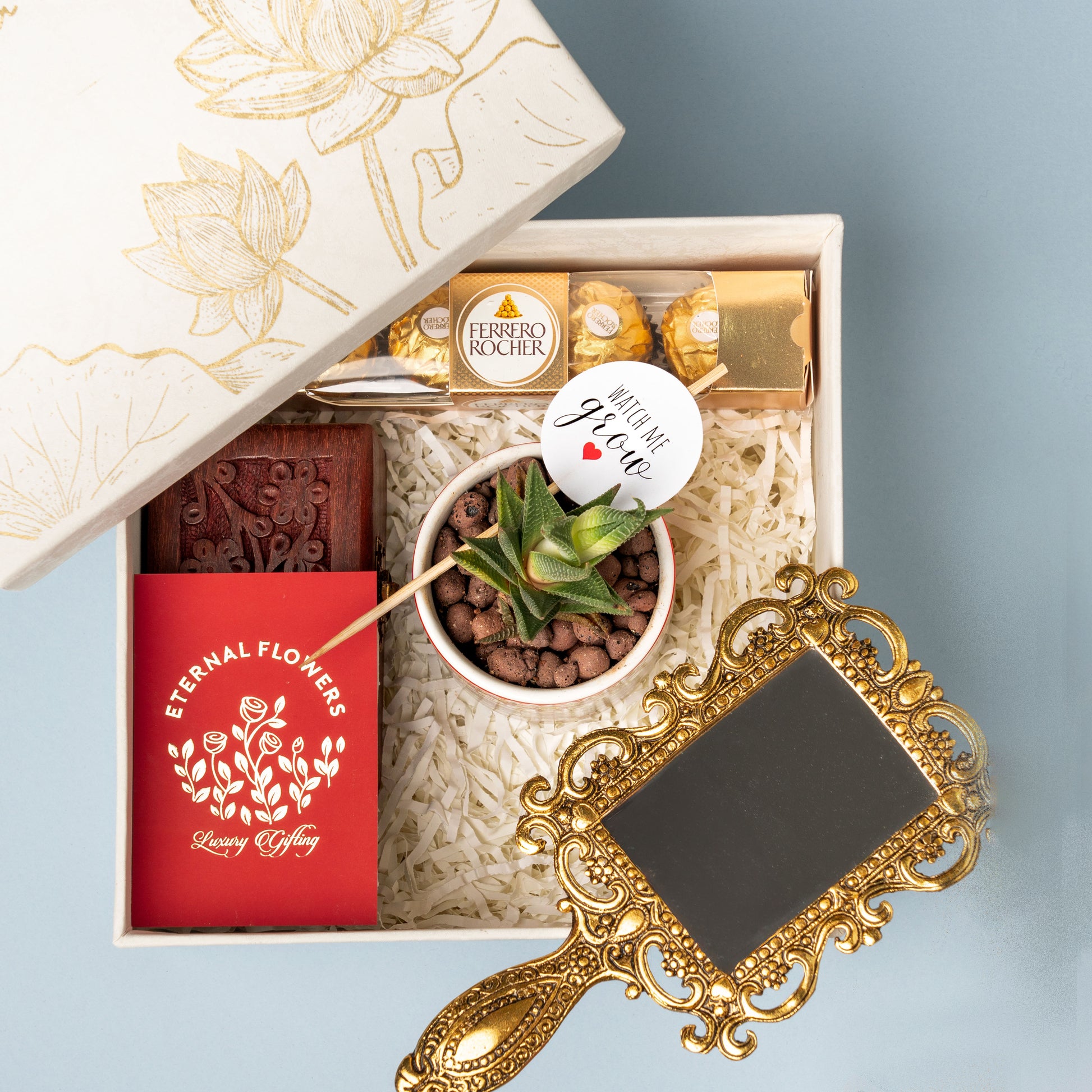 Valkannadi Kerala Onam Gift Hamper – Premium Onam Hamper with Gold