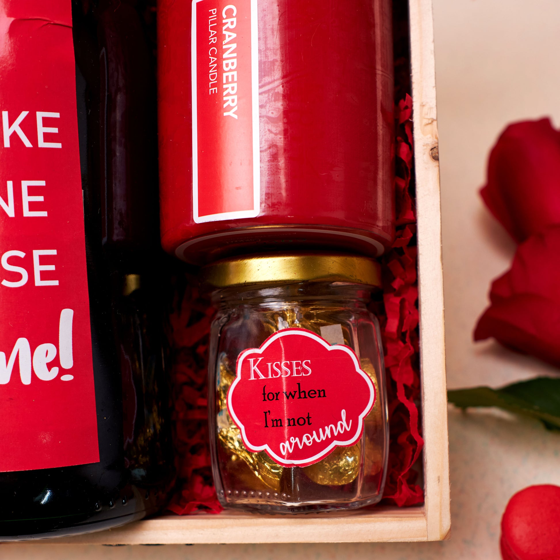 My Heart Belongs to you Valentine's Day gift hamper | Premium Kisses Chocolate in Glass Jar | Sweet Affection